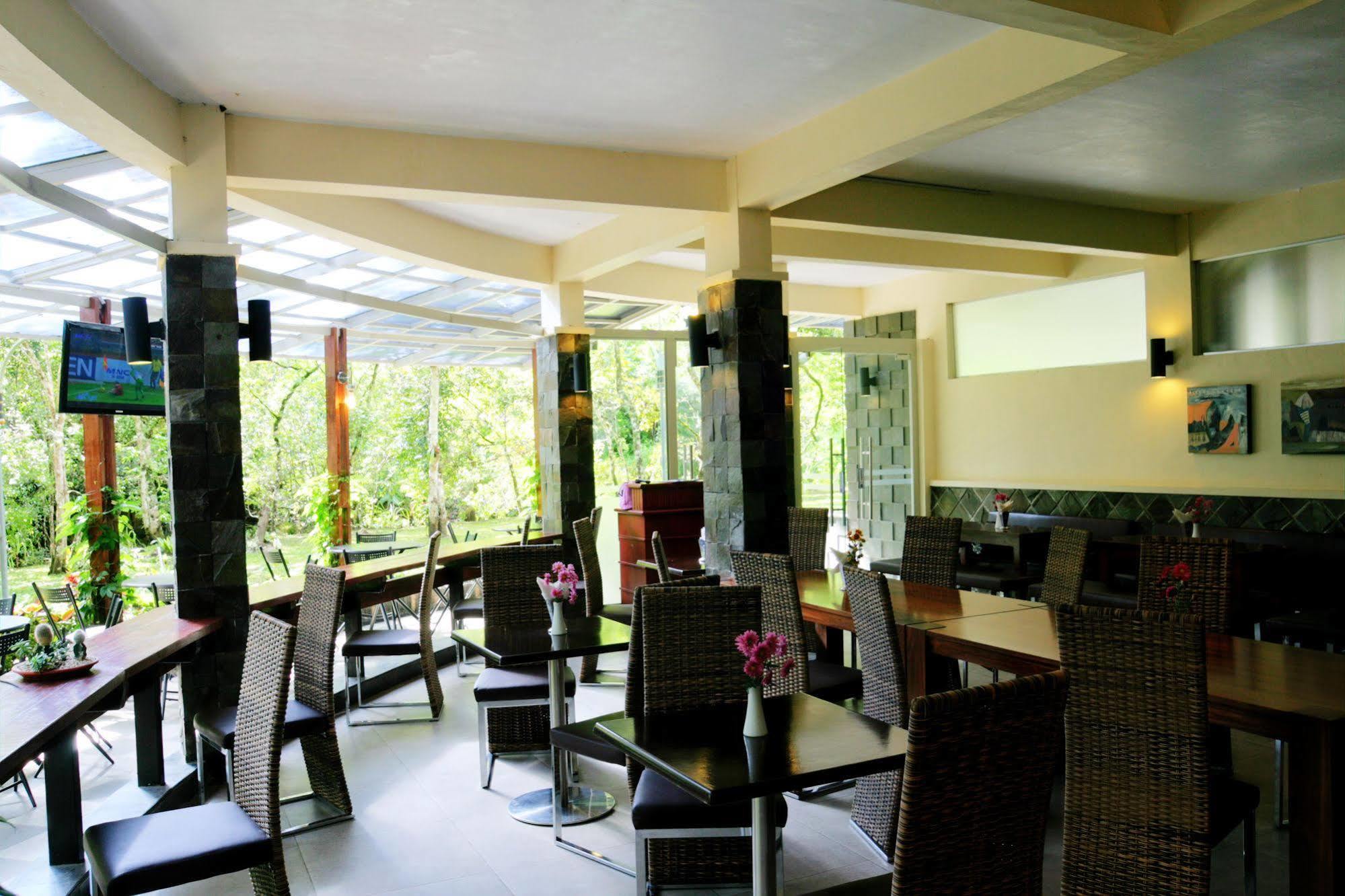 Taman Simalem Resort Tongging 외부 사진