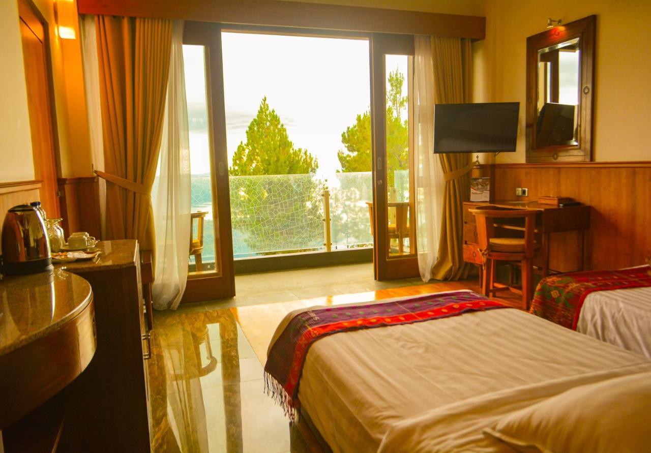 Taman Simalem Resort Tongging 외부 사진